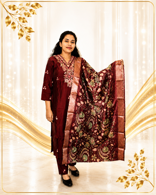 Rich Fabric Floral Printed Kurti with Dupatta